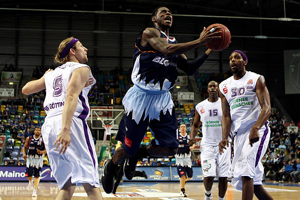 而巴萨与巴 而巴萨与巴