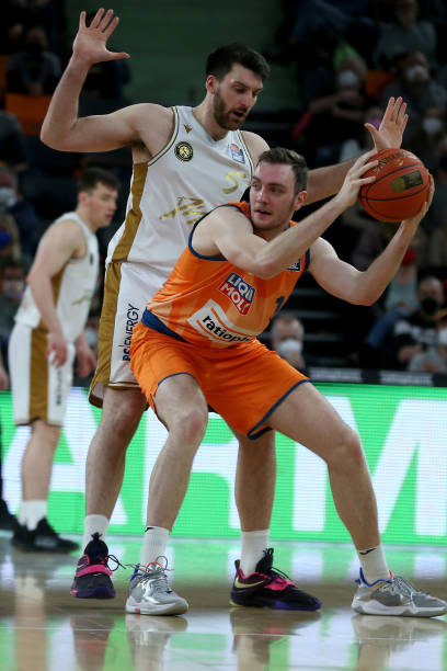 提供了丰富 提供了丰富